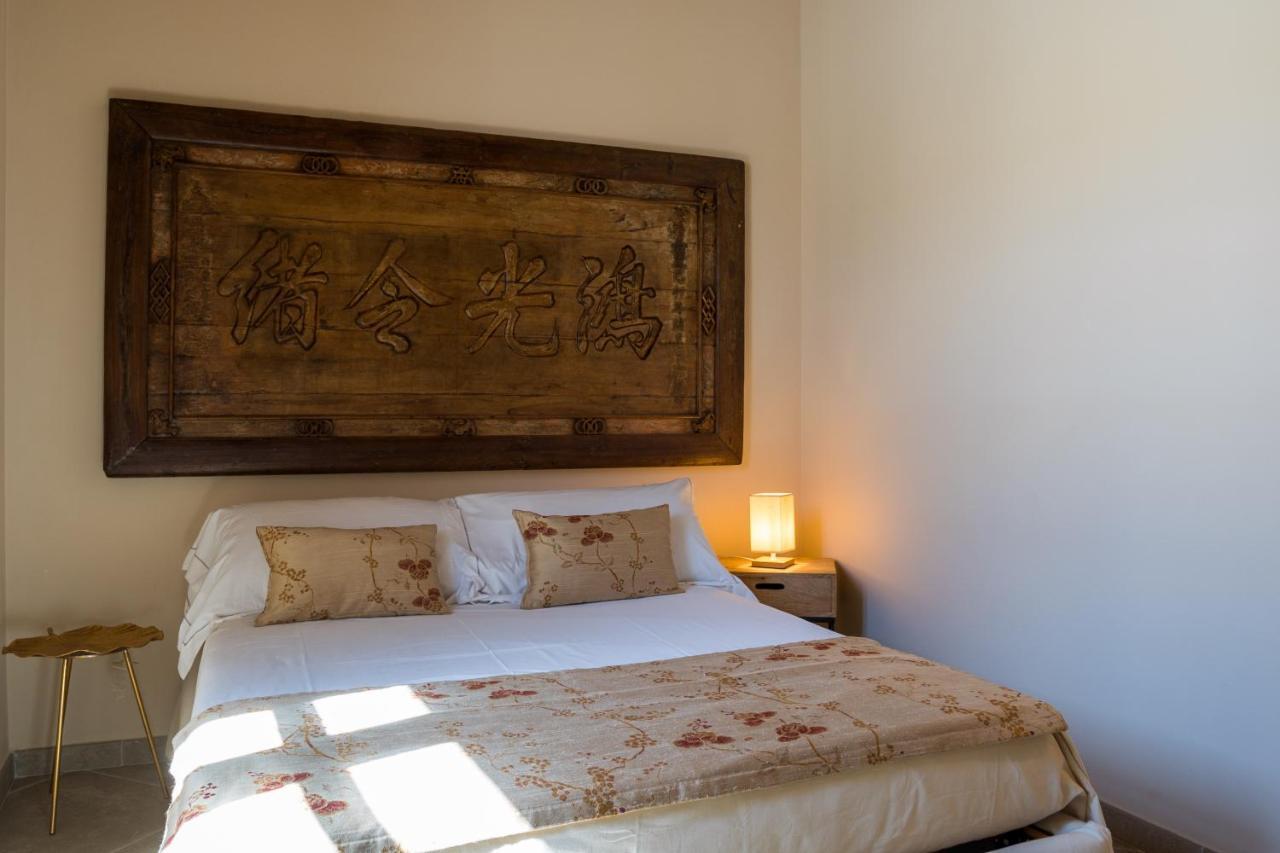 Moon'S Tower Suite&Rooms Portoscuso Exterior foto